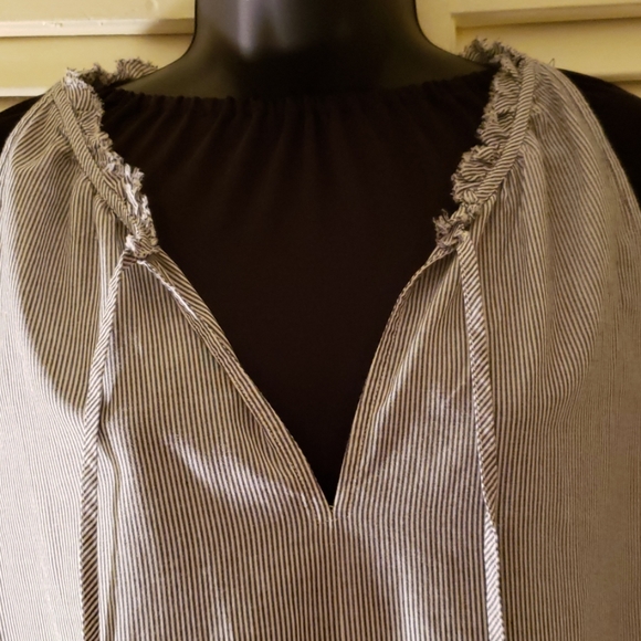 LOFT Top - Picture 3 of 6